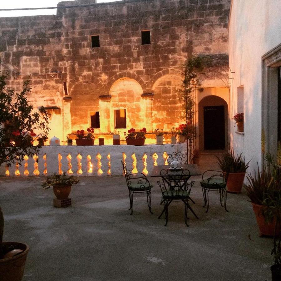 לינה וארוחת בוקר גרוטליה Il Giardino מראה חיצוני תמונה